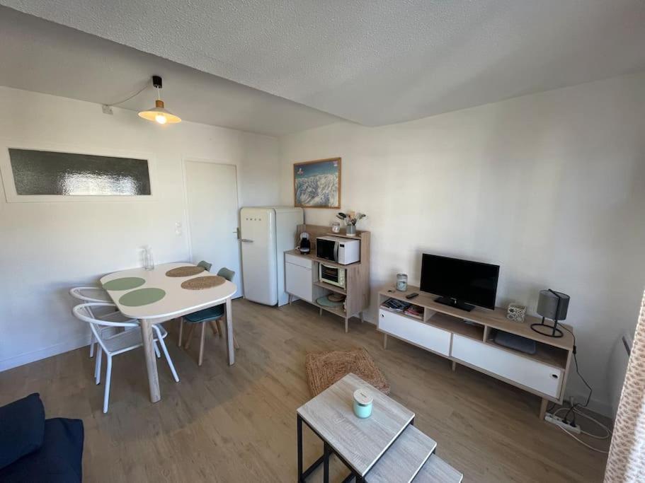 Appartement T2 pla d'adet au pied des pistes à Saint-Lary-Soulan Extérieur photo